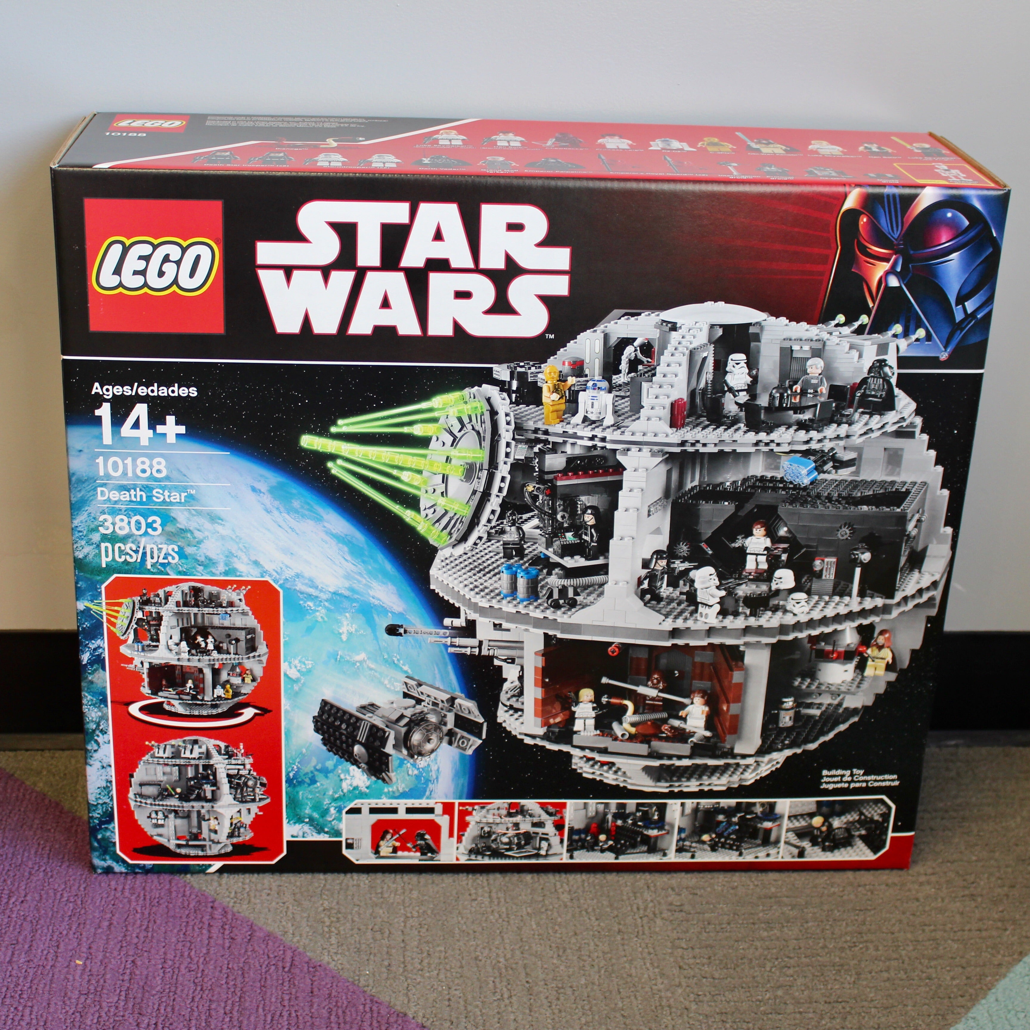 Retired Set 10188 Star Wars Death Star (2008)