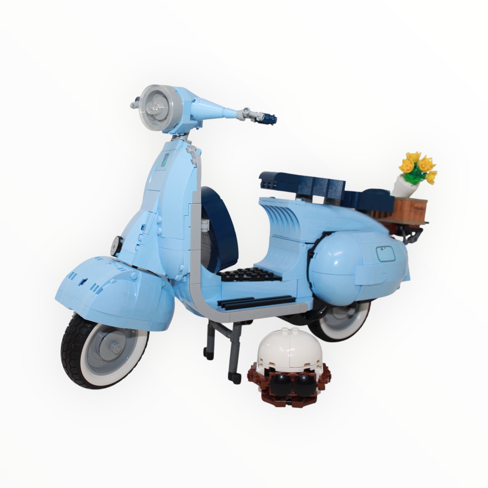 Used Set 10298 Icons Vespa 125