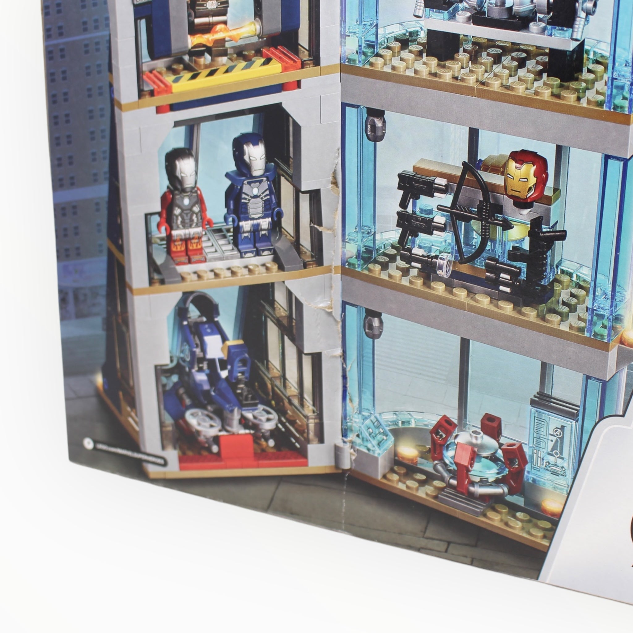 76166: Avengers Tower Battle retired set, shops brand new