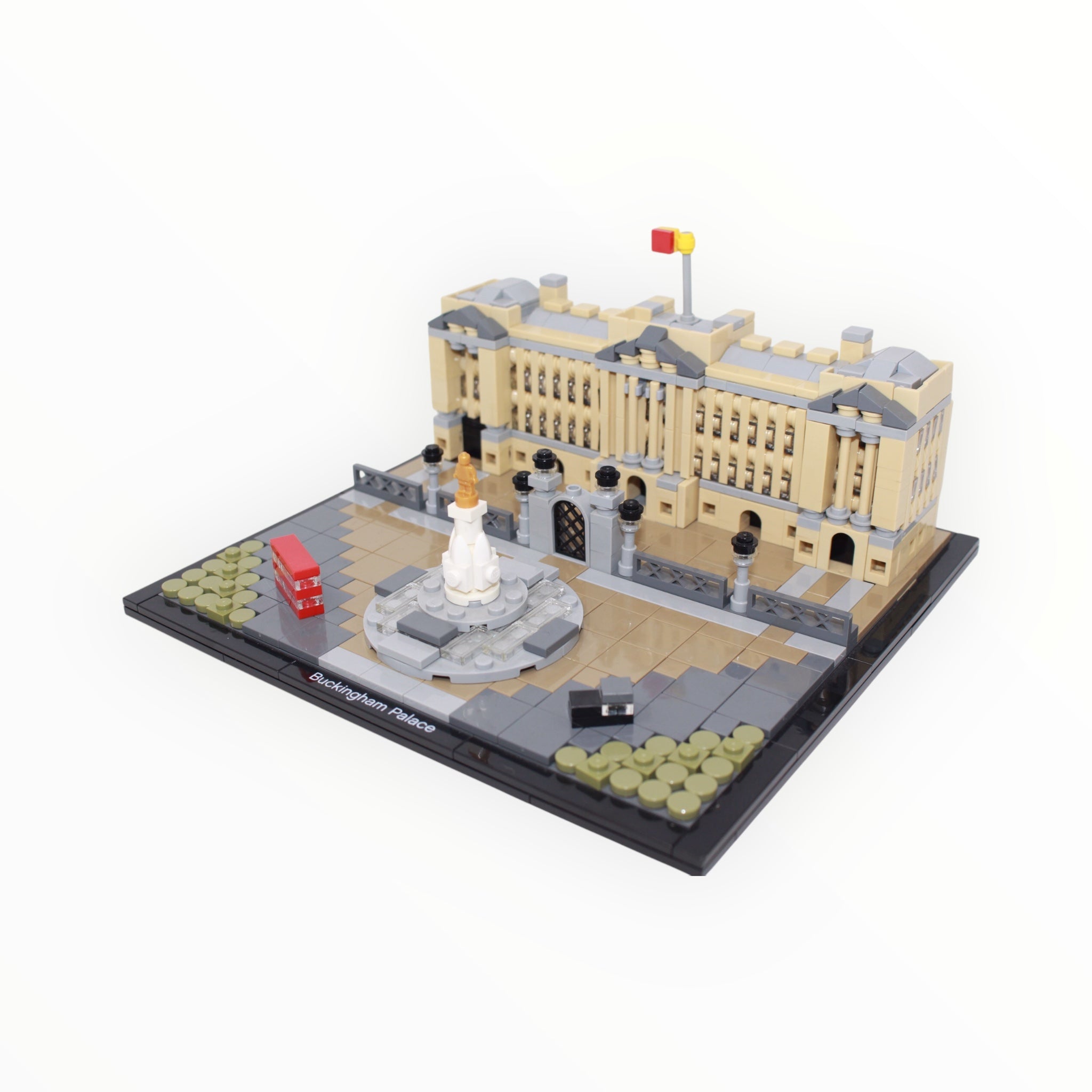 Used Set 21029 Architecture Buckingham Palace