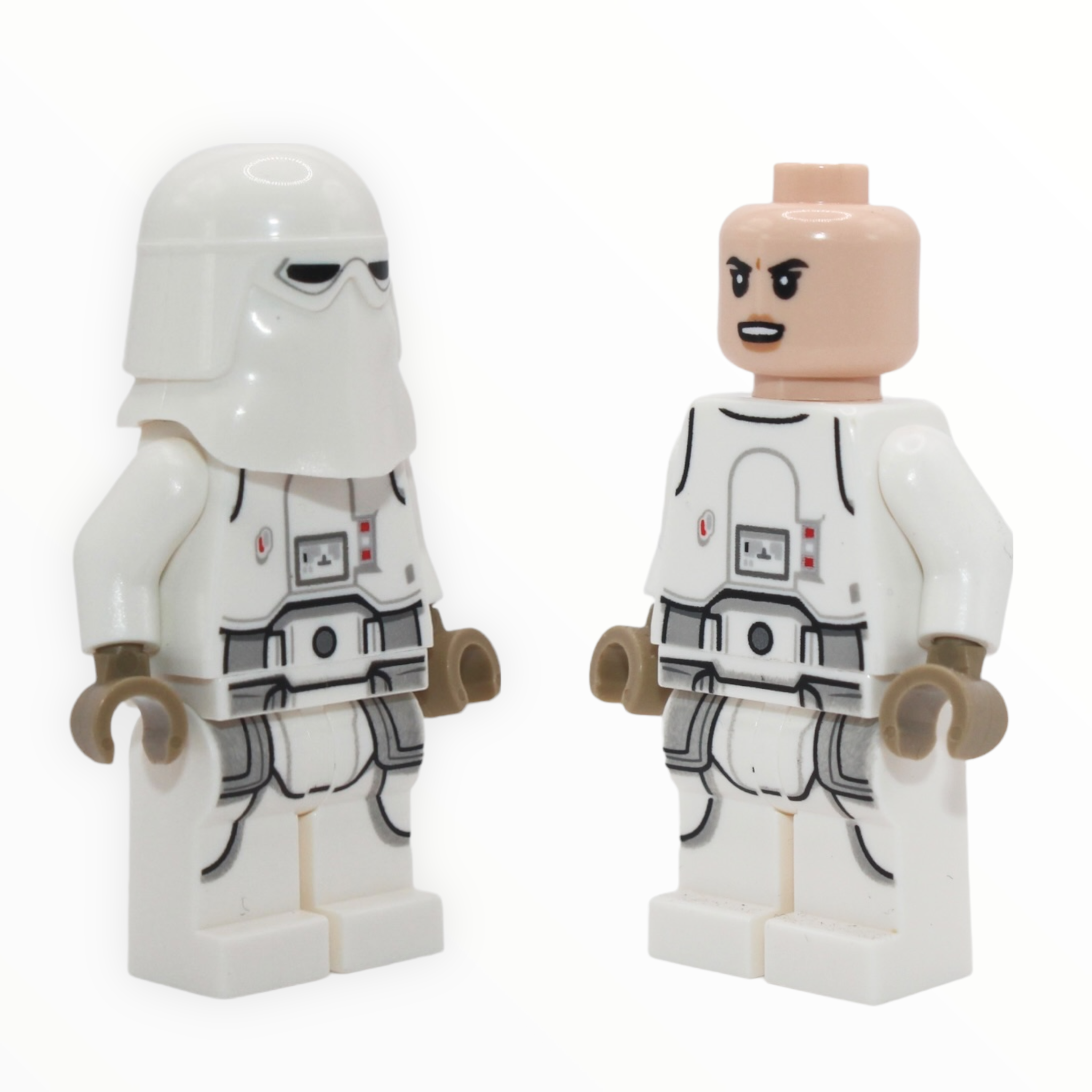 Snowtrooper (2022, printed legs, dark tan hands, female light nougat head)