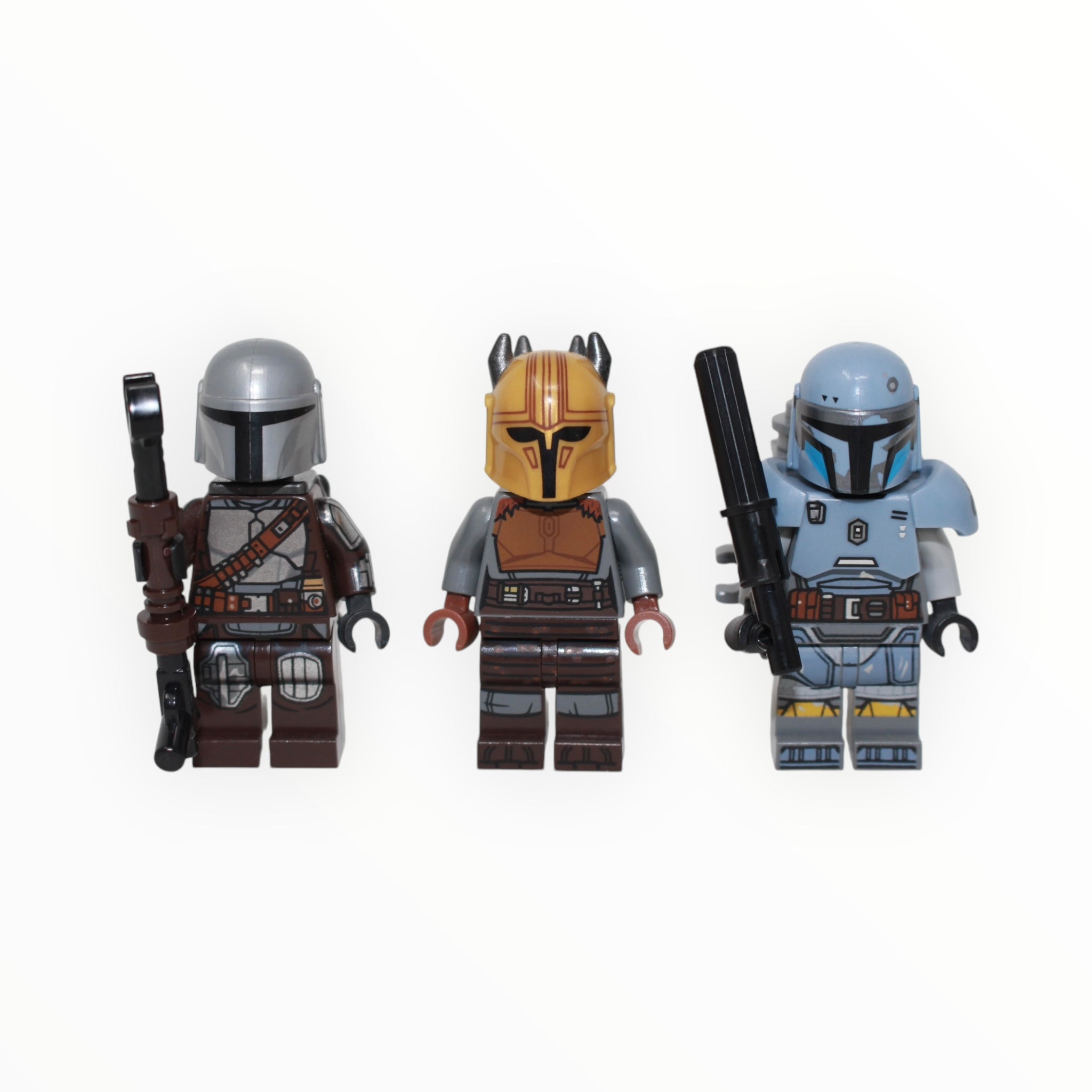 Used Set 75319 Star Wars The Armorer’s Mandalorian Forge