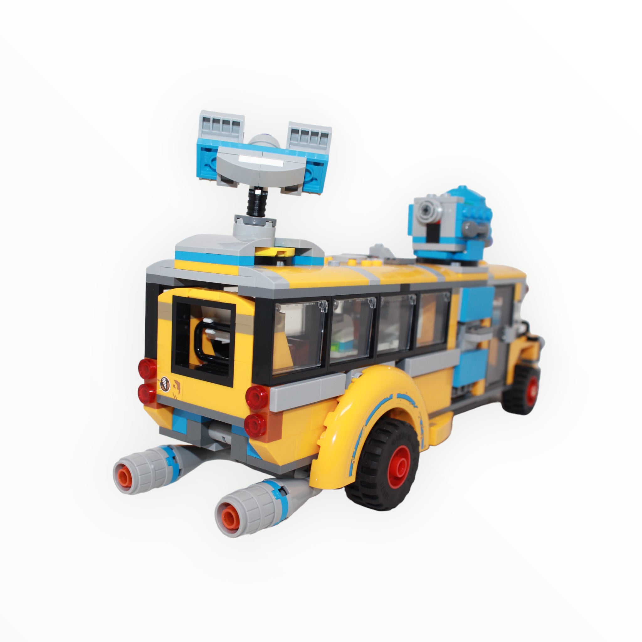 Lego bus online paranormal