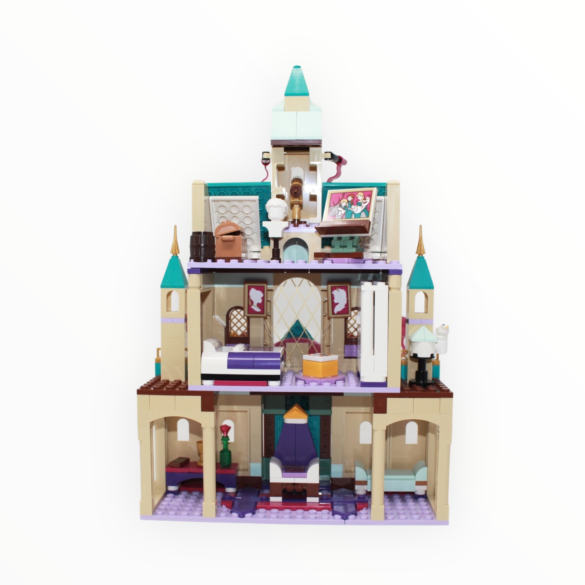 Used Set 41167 Disney Arendelle Castle Village