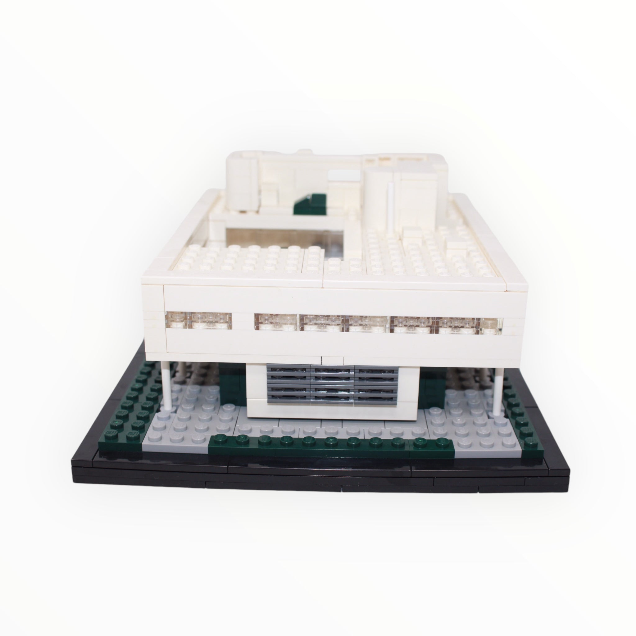 Used Set 21014 Architecture Villa Savoye