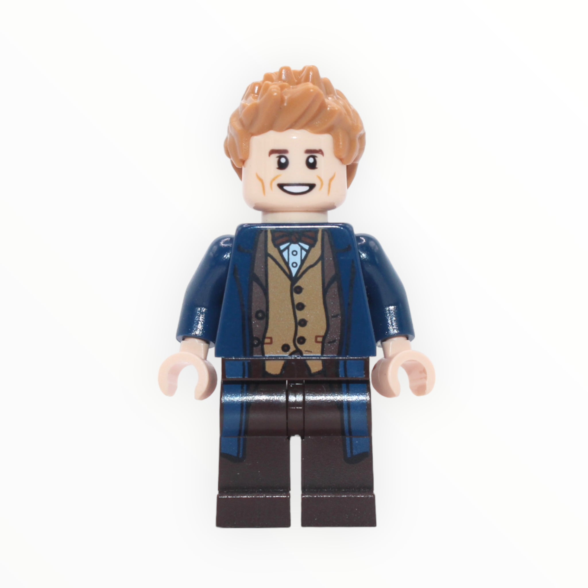 Newt Scamander (dark blue coat, 2016)