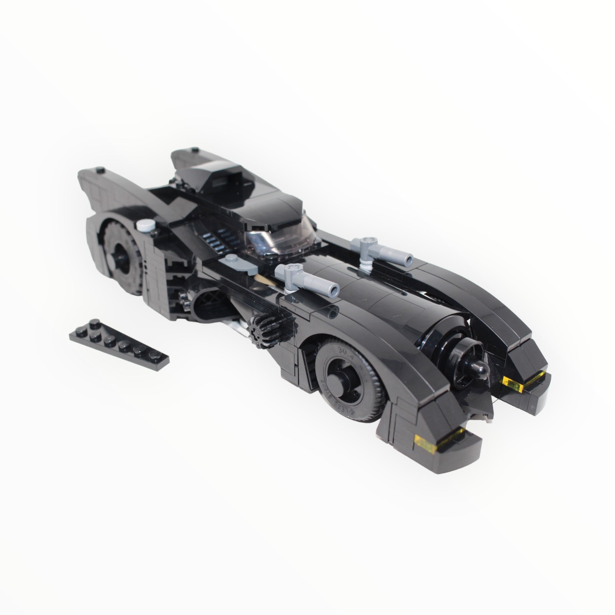 Used Set 76224 Batmobile: Batman vs the Joker Chase