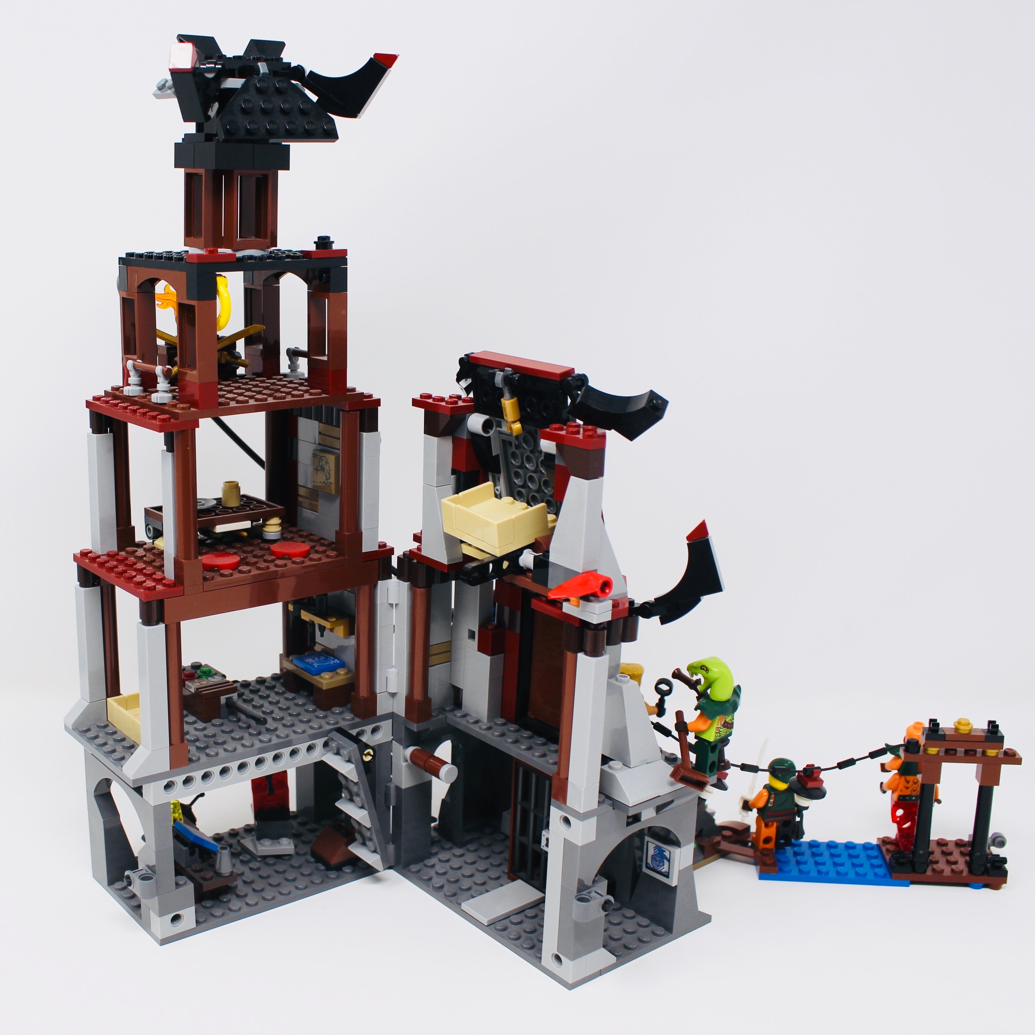 Lego 70594 ninjago discount the lighthouse siege