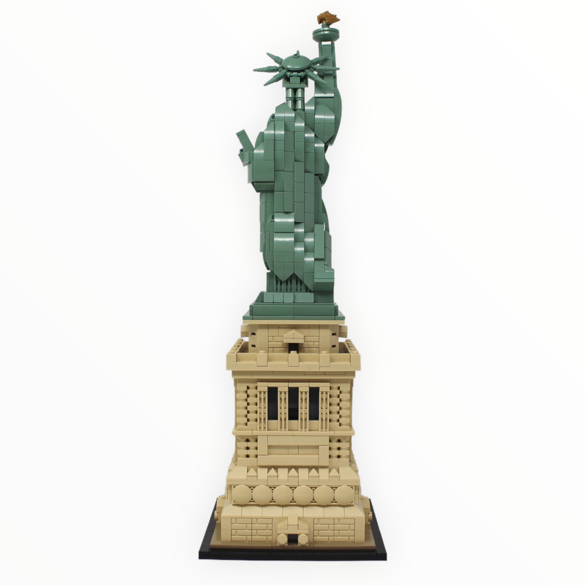 Used Set 21042 Architecture Statue of Liberty